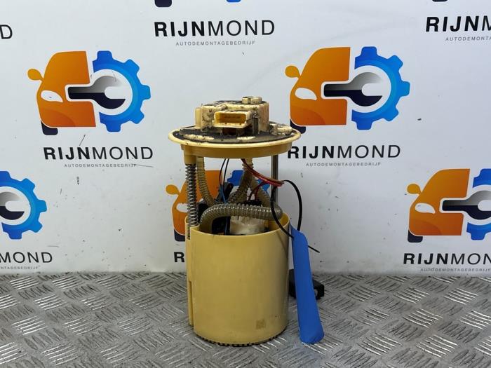 Gebruikte Tank element Pomp Opel Corsa E 1.3 CDTi 16V ecoFLEX Prijs op aanvraag aangeboden door Autodemontage Rijnmond BV