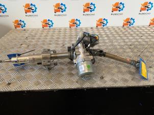 Gebruikte Stuurkolom compleet Kia Cee'd Sportswagon (JDC5) 1.6 CRDi 16V VGT Prijs op aanvraag aangeboden door Autodemontage Rijnmond BV