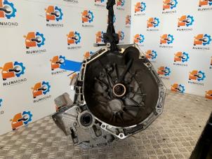 Gebruikte Versnellingsbak Renault Megane III Grandtour (KZ) 1.5 dCi 110 Prijs € 175,00 Margeregeling aangeboden door Autodemontage Rijnmond BV