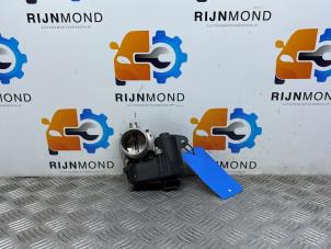 Gebruikte Gasklephuis Citroen C4 Picasso (3D/3E) 1.2 12V PureTech 130 Prijs € 14,99 Inclusief btw aangeboden door Autodemontage Rijnmond BV