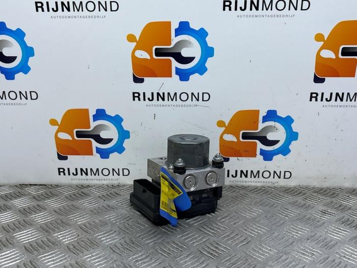 Gebruikte ABS Pomp Citroen C4 Picasso (3D/3E) 1.2 12V PureTech 130 Prijs op aanvraag aangeboden door Autodemontage Rijnmond BV