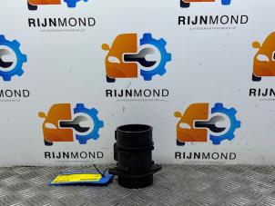 Gebruikte Luchtmassameter Renault Megane III Grandtour (KZ) 1.5 dCi 110 Prijs op aanvraag aangeboden door Autodemontage Rijnmond BV