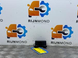 Gebruikte Computer esp Renault Megane III Grandtour (KZ) 1.5 dCi 110 Prijs op aanvraag aangeboden door Autodemontage Rijnmond BV