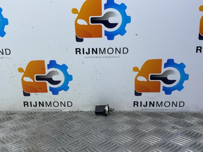 Gebruikte Brandstofdruk sensor Seat Leon (5FB) 1.8 TSI Ecomotive 16V Prijs op aanvraag aangeboden door Autodemontage Rijnmond BV