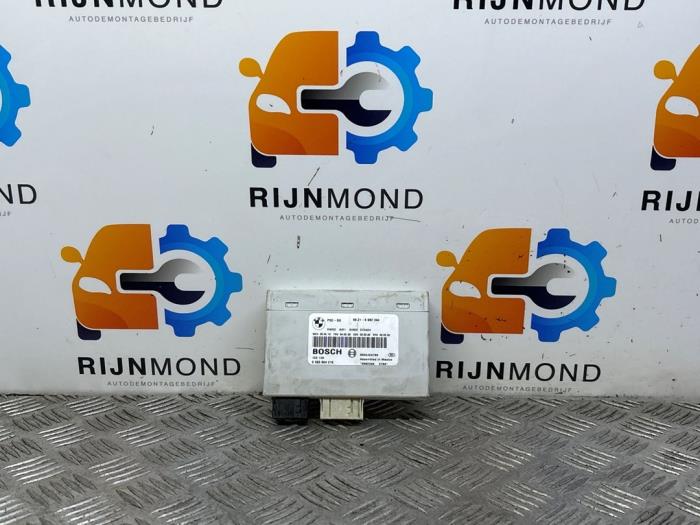 PDC Module van een BMW 3 serie (E93) 330i 24V 2007