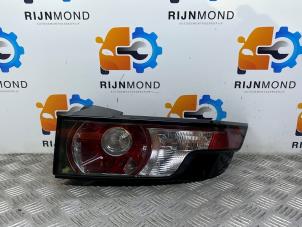 Gebruikte Achterlicht rechts Landrover Range Rover Evoque (LVJ/LVS) 2.2 SD4 16V Prijs € 211,75 Inclusief btw aangeboden door Autodemontage Rijnmond BV
