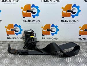 Gebruikte Veiligheidsgordel rechts-voor Landrover Range Rover Evoque (LVJ/LVS) 2.2 SD4 16V Prijs € 121,00 Inclusief btw aangeboden door Autodemontage Rijnmond BV