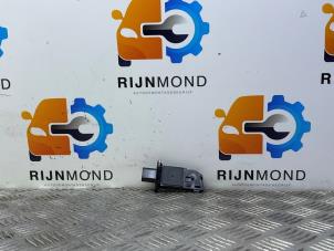 Gebruikte Luchtmassameter Landrover Range Rover Evoque (LVJ/LVS) 2.2 SD4 16V Prijs € 18,15 Inclusief btw aangeboden door Autodemontage Rijnmond BV