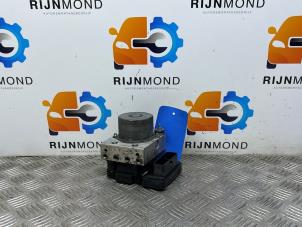 Gebruikte ABS Pomp Opel Adam 1.2 16V Prijs € 30,25 Inclusief btw aangeboden door Autodemontage Rijnmond BV