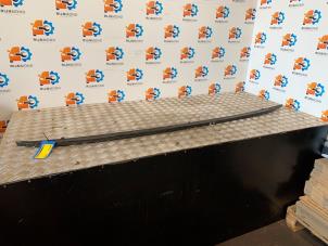 Gebruikte Daklijst links BMW X1 (F48) xDrive 20d 2.0 16V Prijs op aanvraag aangeboden door Autodemontage Rijnmond BV