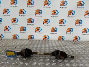 Gebruikte Homokineetas links-voor Ford Transit Courier 1.5 EcoBlue Prijs op aanvraag aangeboden door Autodemontage Rijnmond BV