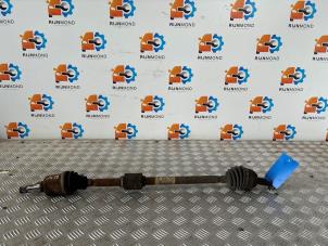 Gebruikte Aandrijfas rechts-voor Ford Transit Courier 1.5 EcoBlue Prijs op aanvraag aangeboden door Autodemontage Rijnmond BV