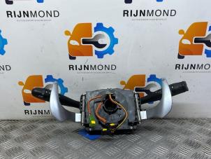 Gebruikte Licht + Raw Schakelaar Peugeot 1007 (KM) 1.6 GTI,Gentry 16V Prijs op aanvraag aangeboden door Autodemontage Rijnmond BV