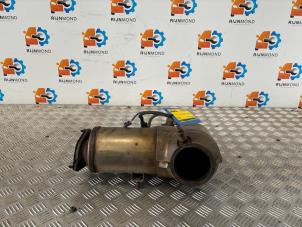 Gebruikte Roetfilter Volvo V40 Cross Country (MZ) 2.0 D3 16V Prijs € 786,50 Inclusief btw aangeboden door Autodemontage Rijnmond BV