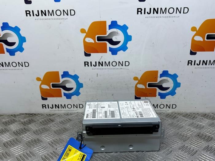 Gebruikte Regelunit Multi Media Volvo V40 Cross Country (MZ) 2.0 D3 16V Prijs op aanvraag aangeboden door Autodemontage Rijnmond BV