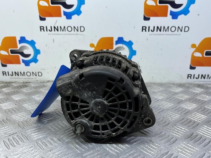 Gebruikte Dynamo Opel Zafira (M75) 1.7 CDTi 16V Prijs € 40,00 Margeregeling aangeboden door Autodemontage Rijnmond BV