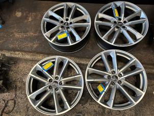 Gebruikte Sportvelgen Set Audi S6 Avant (C8) 3.0 TDI V6 24V Mild hybrid Prijs € 1.000,00 Margeregeling aangeboden door Autodemontage Rijnmond BV