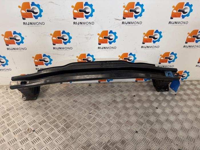 Gebruikte Bumperframe achter Audi A1 Sportback (GBA) 1.0 30 TFSI 12V Prijs € 75,00 Margeregeling aangeboden door Autodemontage Rijnmond BV