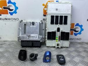 Gebruikte Kontaktslot + computer BMW 1 serie (F20) 116d 1.5 12V TwinPower Prijs op aanvraag aangeboden door Autodemontage Rijnmond BV