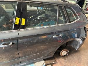 Gebruikte Portier 4Deurs links-achter Skoda Kamiq 1.0 TSI 12V Prijs € 877,25 Inclusief btw aangeboden door Autodemontage Rijnmond BV