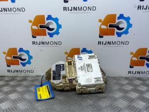 Gebruikte Zekeringkast Suzuki Splash 1.2 16V Prijs op aanvraag aangeboden door Autodemontage Rijnmond BV