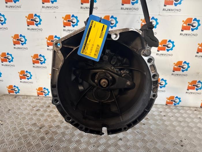 Gebruikte Versnellingsbak BMW 1 serie (E87/87N) 120i 16V Prijs € 200,00 Margeregeling aangeboden door Autodemontage Rijnmond BV