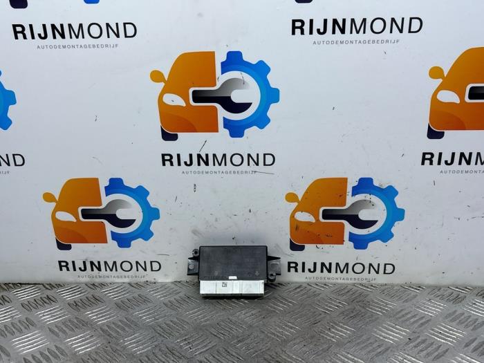Gebruikte PDC Module Volkswagen Golf VII (AUA) 1.2 TSI 16V Prijs € 34,99 Margeregeling aangeboden door Autodemontage Rijnmond BV