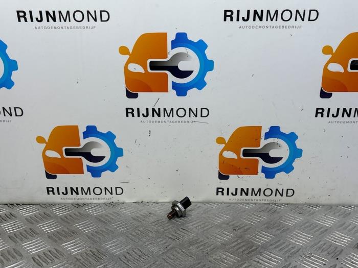 Gebruikte Druksensor Peugeot 2008 (UD/UK/UR/US/UX) 1.2 VTi 12V PureTech 130 Prijs op aanvraag aangeboden door Autodemontage Rijnmond BV