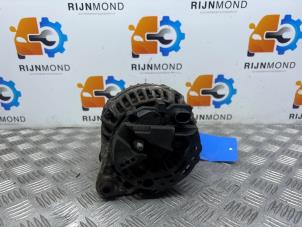 Gebruikte Dynamo Audi A4 Cabriolet (B6) 2.4 V6 30V Prijs € 34,99 Margeregeling aangeboden door Autodemontage Rijnmond BV