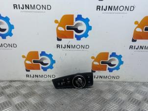 Gebruikte Schakelaar Licht Hyundai i40 CW (VFC) 1.7 CRDi 16V Prijs € 24,20 Inclusief btw aangeboden door Autodemontage Rijnmond BV