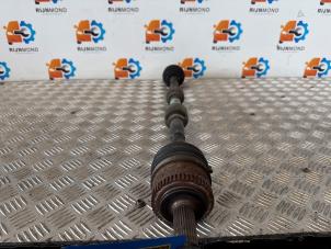 Gebruikte Steekas rechts-voor Hyundai i40 CW (VFC) 1.7 CRDi 16V Prijs op aanvraag aangeboden door Autodemontage Rijnmond BV