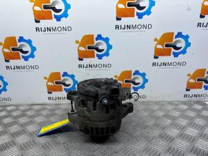 Gebruikte Alternator Toyota Yaris II (P9) 1.3 16V VVT-i Prijs € 70,00 Margeregeling aangeboden door Autodemontage Rijnmond BV
