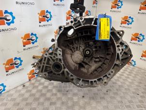 Gebruikte Versnellingsbak Opel Corsa E 1.3 CDTi 16V ecoFLEX Prijs € 250,00 Margeregeling aangeboden door Autodemontage Rijnmond BV