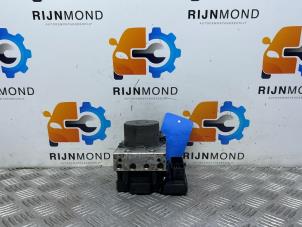 Gebruikte ABS Pomp Opel Corsa E 1.3 CDTi 16V ecoFLEX Prijs op aanvraag aangeboden door Autodemontage Rijnmond BV