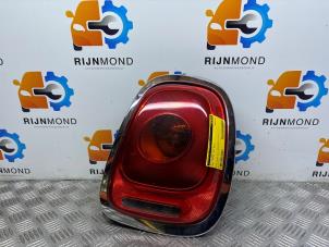 Gebruikte Achterlicht rechts Mini Mini (F56) 1.5 12V Cooper Prijs € 60,50 Inclusief btw aangeboden door Autodemontage Rijnmond BV