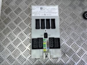 Gebruikte Kontaktslot + computer Mini Mini (F56) 1.5 12V Cooper Prijs op aanvraag aangeboden door Autodemontage Rijnmond BV