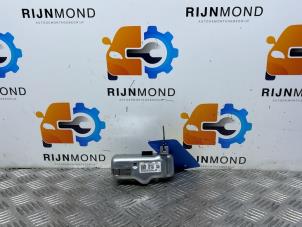 Gebruikte Kontaktslot elektronisch Volkswagen Golf VIII (CD1) 1.5 TSI 16V Prijs € 48,40 Inclusief btw aangeboden door Autodemontage Rijnmond BV