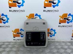 Gebruikte Binnenverlichting voor Volkswagen Golf VIII (CD1) 1.5 TSI 16V Prijs € 72,60 Inclusief btw aangeboden door Autodemontage Rijnmond BV