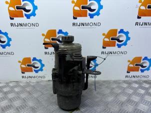 Gebruikte Stuurpomp Volkswagen Polo IV (9N1/2/3) 1.4 16V Prijs € 90,00 Margeregeling aangeboden door Autodemontage Rijnmond BV