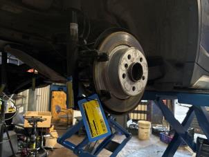 Gebruikte Fusee rechts-achter BMW X1 (F48) sDrive 18i 1.5 12V TwinPower Turbo Prijs € 99,99 Inclusief btw aangeboden door Autodemontage Rijnmond BV