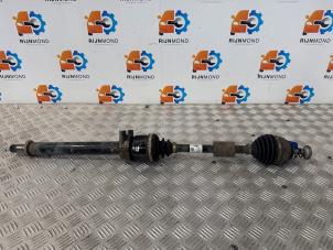 Gebruikte Steekas rechts-voor BMW X1 (F48) sDrive 18i 1.5 12V TwinPower Turbo Prijs € 242,00 Inclusief btw aangeboden door Autodemontage Rijnmond BV