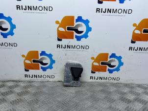 Gebruikte Camera voorzijde Mercedes C Estate (S205) C-180 1.6 16V BlueEfficiency Prijs € 79,99 Margeregeling aangeboden door Autodemontage Rijnmond BV