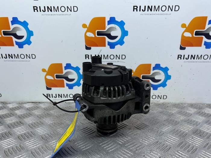 Gebruikte Dynamo Fiat Fiorino (225) 1.3 D 16V Multijet 80 Prijs € 20,00 Margeregeling aangeboden door Autodemontage Rijnmond BV