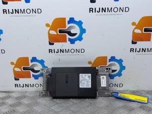 Gebruikte Module Telefoon BMW 1 serie (F21) 116d 1.5 12V TwinPower Prijs € 54,44 Inclusief btw aangeboden door Autodemontage Rijnmond BV