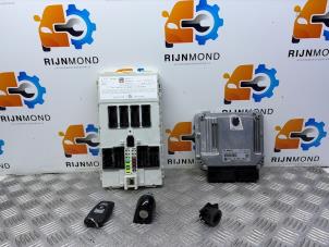 Gebruikte Kontaktslot + computer BMW 1 serie (F21) 116d 1.5 12V TwinPower Prijs op aanvraag aangeboden door Autodemontage Rijnmond BV