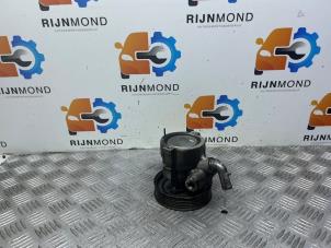 Gebruikte Pomp Servo Fiat Fiorino (225) 1.3 D 16V Multijet 80 Prijs € 24,99 Margeregeling aangeboden door Autodemontage Rijnmond BV