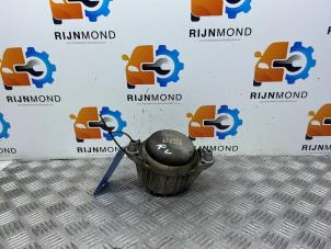 Gebruikte Motorrubber Mercedes CLS (C218) 350 CDI BlueEfficiency,d 3.0 V6 24V Prijs € 36,24 Inclusief btw aangeboden door Autodemontage Rijnmond BV