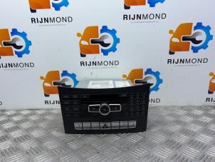 Gebruikte Radio Mercedes CLS (C218) 350 CDI BlueEfficiency,d 3.0 V6 24V Prijs € 151,25 Inclusief btw aangeboden door Autodemontage Rijnmond BV