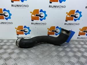 Gebruikte Intercooler Slang Mercedes CLS (C218) 350 CDI BlueEfficiency,d 3.0 V6 24V Prijs € 24,14 Inclusief btw aangeboden door Autodemontage Rijnmond BV