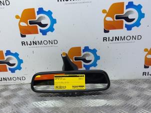 Gebruikte Binnenspiegel Audi A5 (8T3) 2.0 TDI 16V Prijs € 54,44 Inclusief btw aangeboden door Autodemontage Rijnmond BV